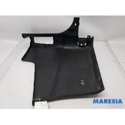 Renault - Trafic - Rear bumper component, right