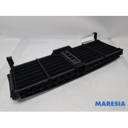 Renault - Trafic - Air funnel
