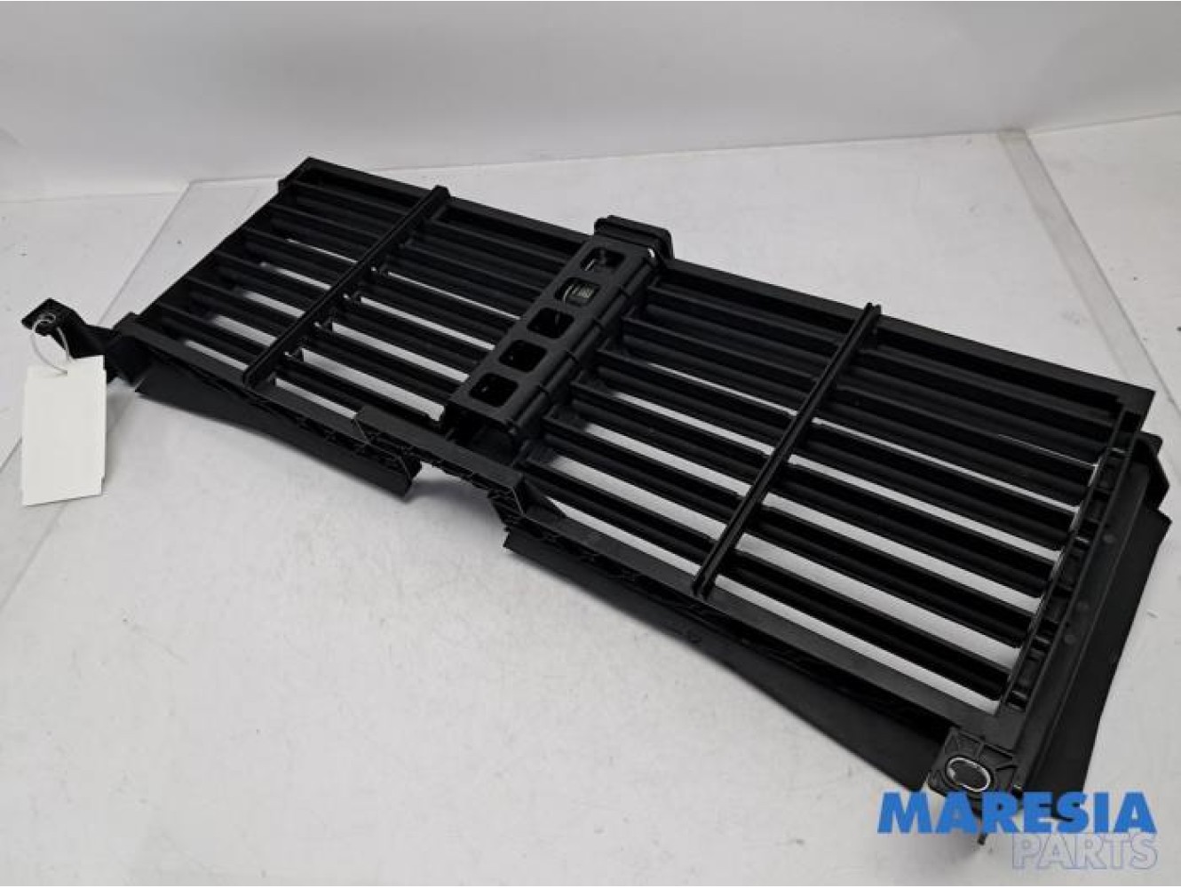 Renault - Trafic - Air funnel