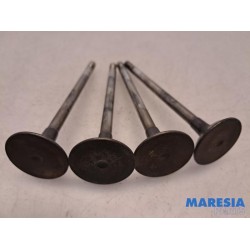 Renault - Master - Induction valve