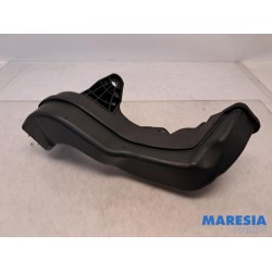 Renault - Trafic - Air intake hose