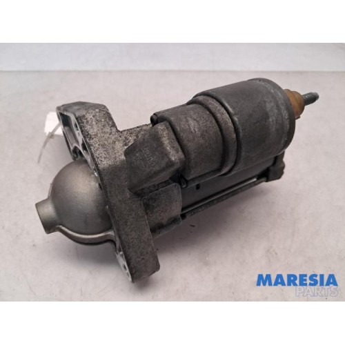 Renault - Trafic - Startmotor