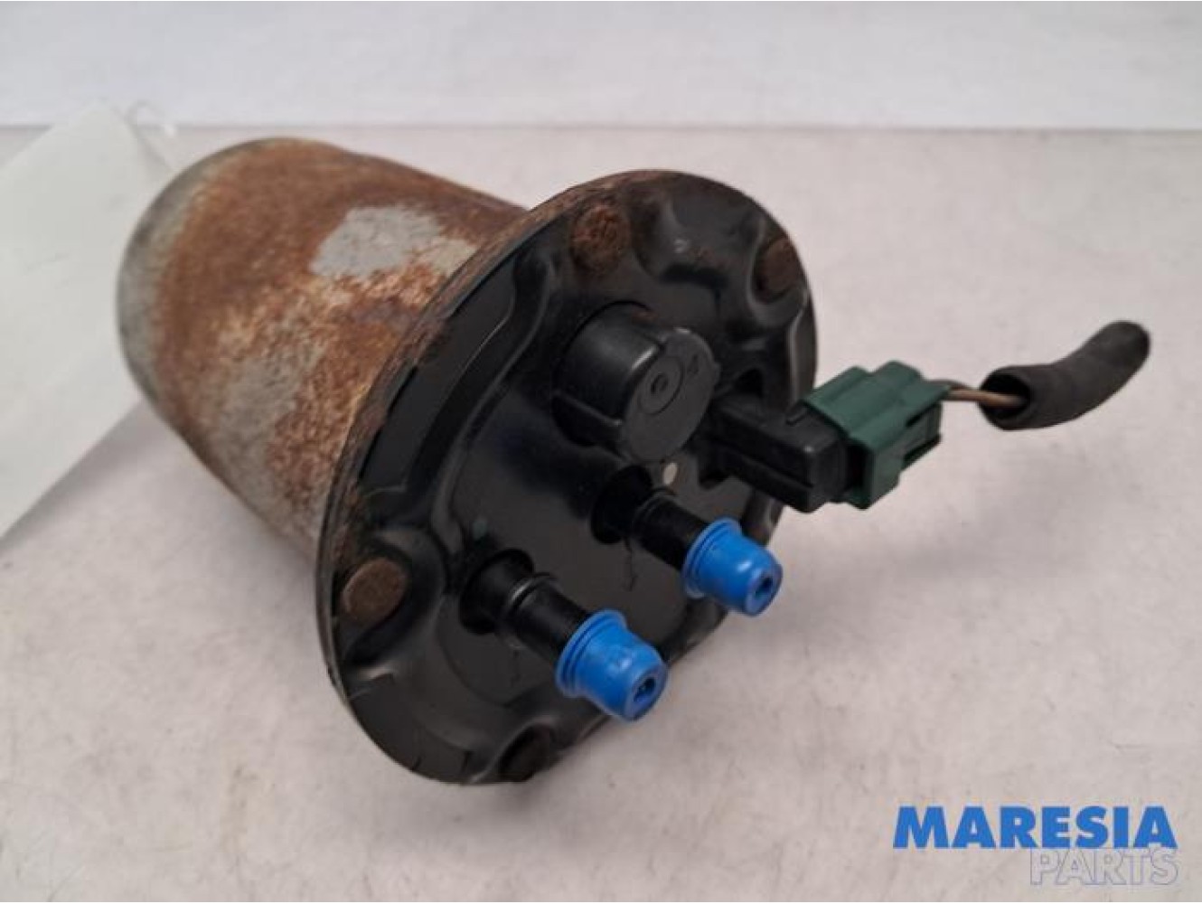 Renault - Trafic - Boîtier de filtre carburant