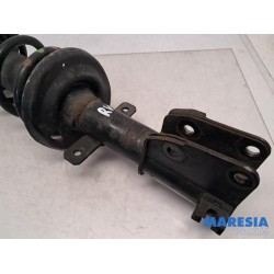 Renault - Trafic - Front shock absorber rod, right