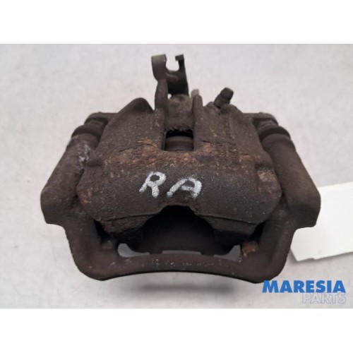 Renault - Trafic - Rear brake calliper, right