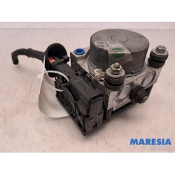 Renault - Clio - ABS pump