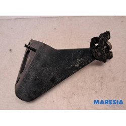 Renault - Trafic - Sliding door roller, right