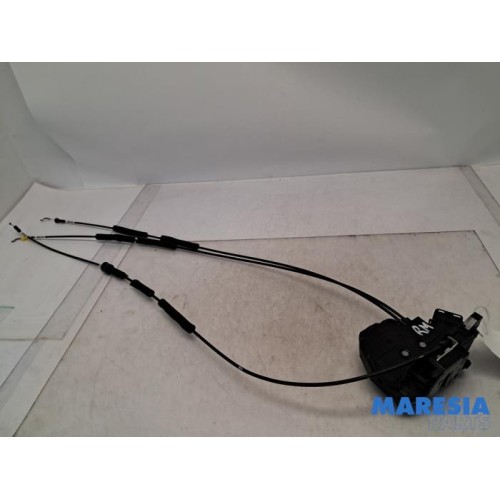 Renault - Trafic - Sliding door lock mechanism, right