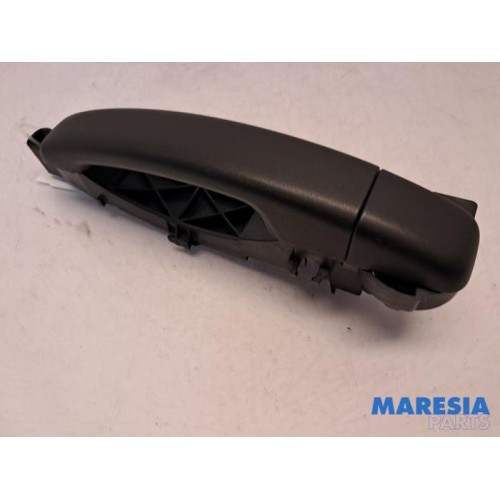 Renault - Trafic - Door handle 2-door, right