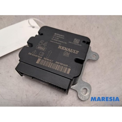 Renault - Trafic - Airbag Module