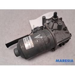 Renault - Trafic - Front wiper motor