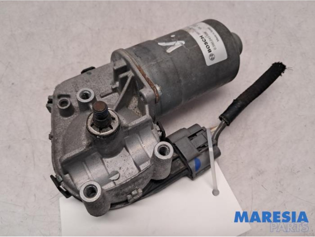 Renault - Trafic - Front wiper motor