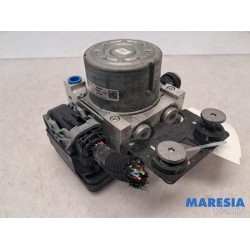 Renault - Trafic - ABS Pumpe