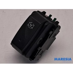 Renault - Trafic - Start/stop switch