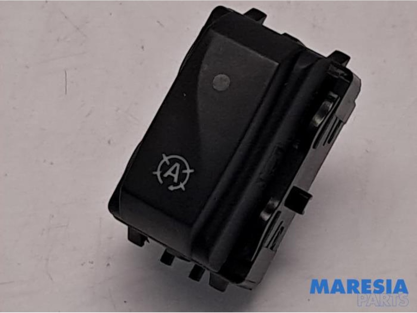 Renault - Trafic - Start/stop switch
