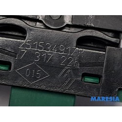 Renault - Trafic - Start/stop switch