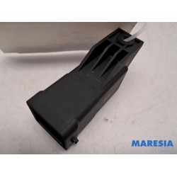 Renault - Trafic - Glow plug relay