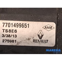Renault - Clio - Starter