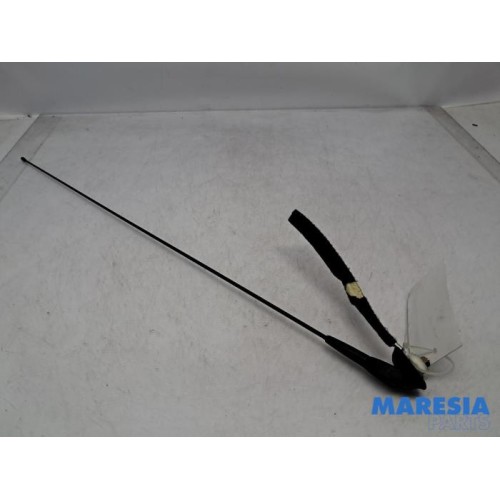 Renault - Trafic - Antenne