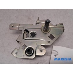 Renault - Trafic - Sliding door lock mechanism, right