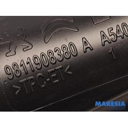 Peugeot - 5008 - Air intake hose
