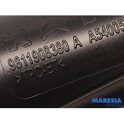 Citroen - C4 Picasso - Air intake hose