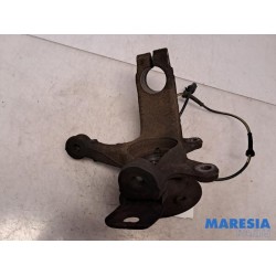 Peugeot - 107 - Fusee links-voor