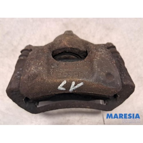 Peugeot - 107 - Front brake calliper, left