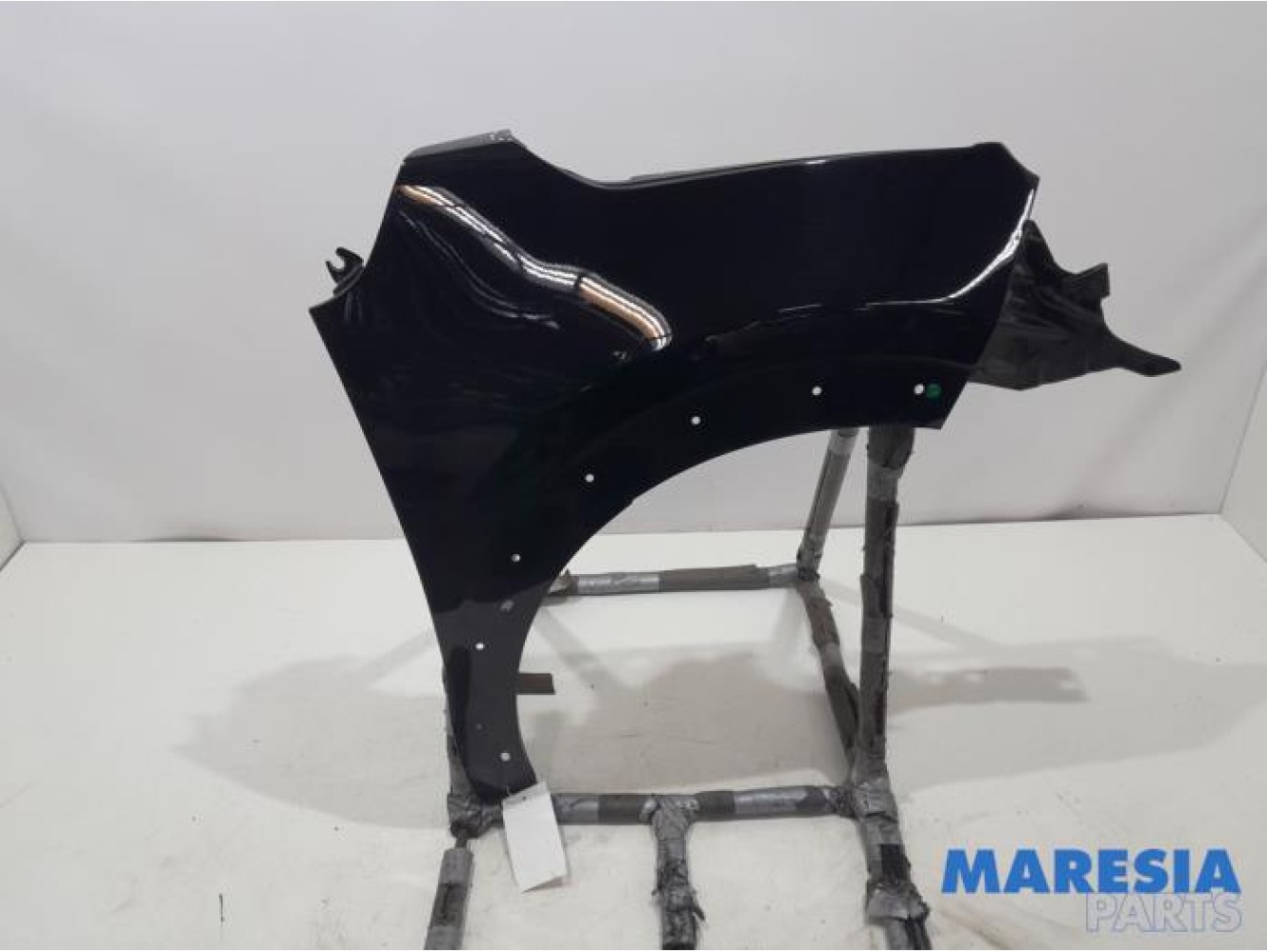 Citroen - C3 - Front wing, right