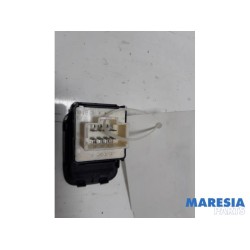 Citroen - C3 - Multi-functional window switch