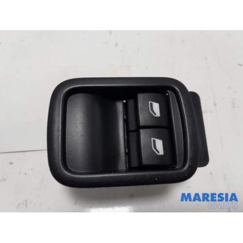 Citroen - C3 - Multi-functional window switch