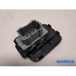 Citroen - C3 - Electric window switch
