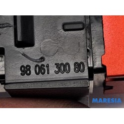 Citroen - C3 - SOS button