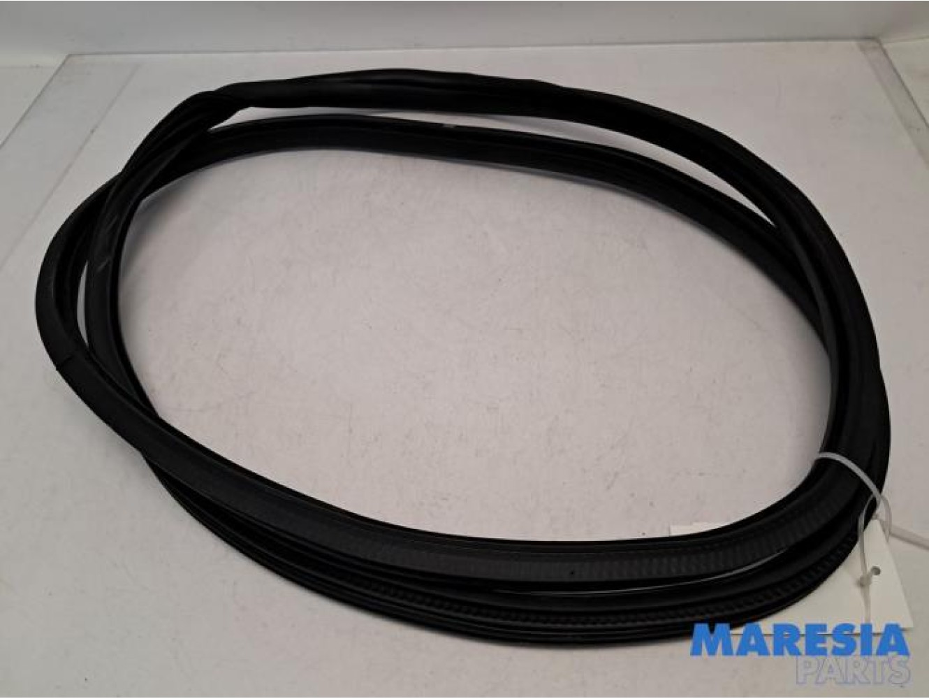 Citroen - C3 - Front door seal 4-door, left