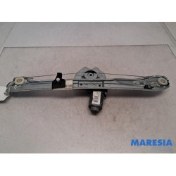 Renault - Clio - Rear door window mechanism 4-door, right