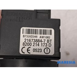 Renault - Clio - Engine management computer