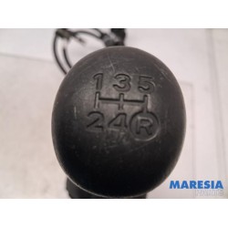 Peugeot - 107 - Gear stick
