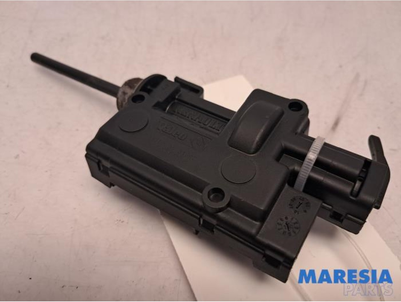 Renault - Clio - Tank flap lock motor