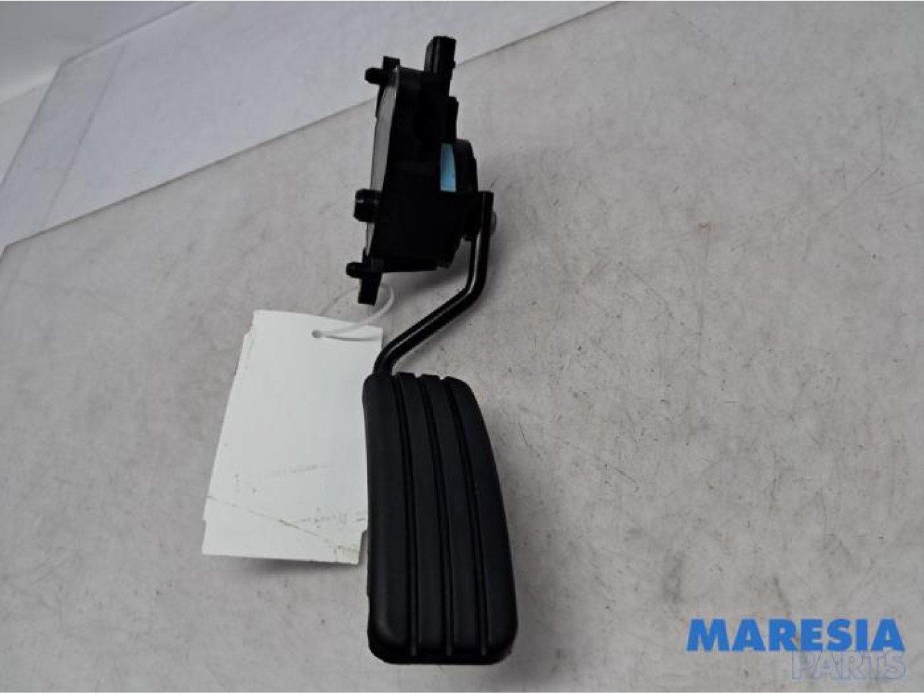 Renault - Clio - Accelerator pedal