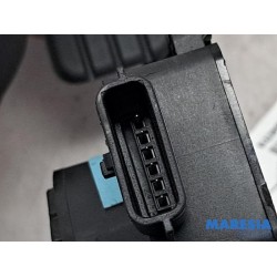 Renault - Clio - Accelerator pedal