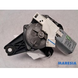 Renault - Clio - Rear wiper motor