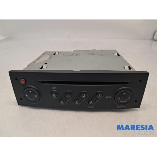 Renault - Clio - Radio CD player