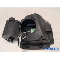 Renault - Clio - Tank cap cover