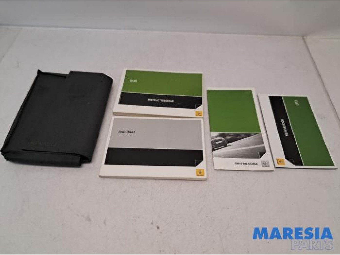 Renault - Clio - Instruction Booklet