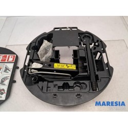 Renault - Clio - Ensemble cric
