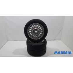 Fiat - 500 - Sportvelgenset + banden