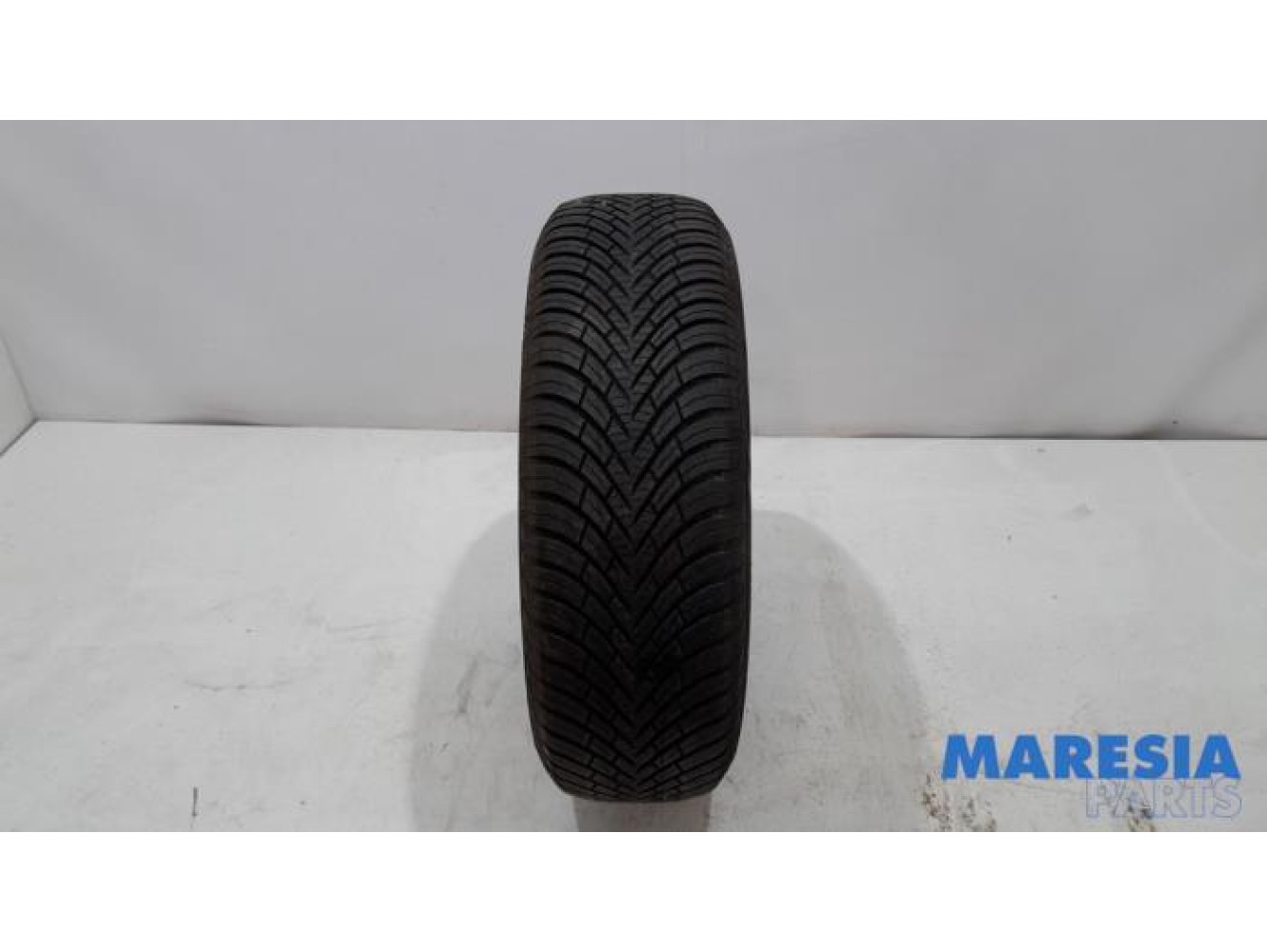 Peugeot - 208 - Tyre