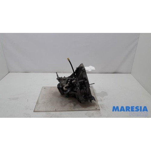 Renault - Captur - Gearbox