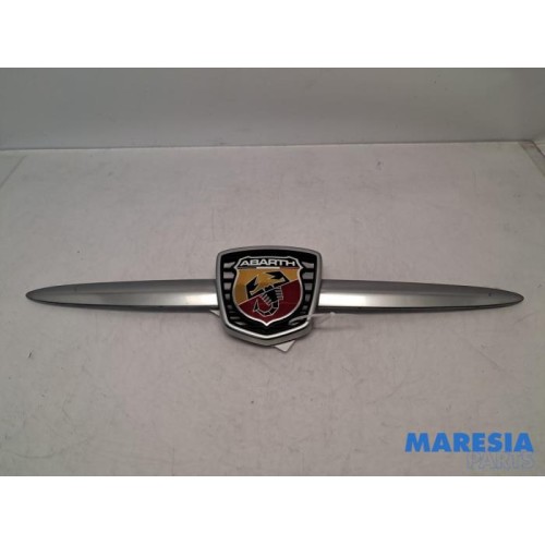 Fiat - 500 Abarth - Emblem