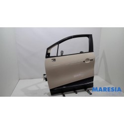 Renault - Captur - Door 4-door, front left